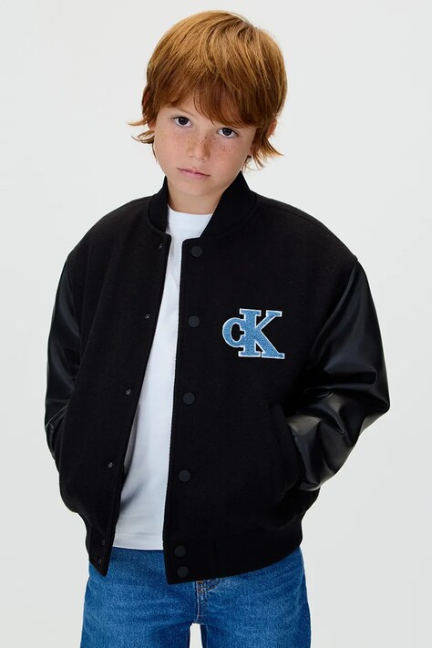 Calvin Klein Jeans kurtka bomber dziecięca kolor czarny IB0IB02567