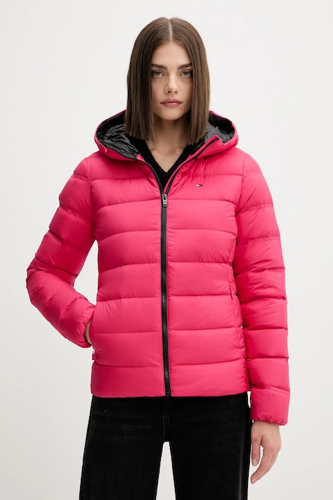 Páperová bunda Tommy Jeans červená farba, zimná, DW0DW21617