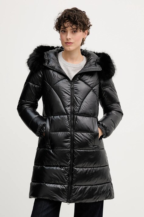Geox kurtka BACKSIE kolor czarny zimowa W5628H T3121