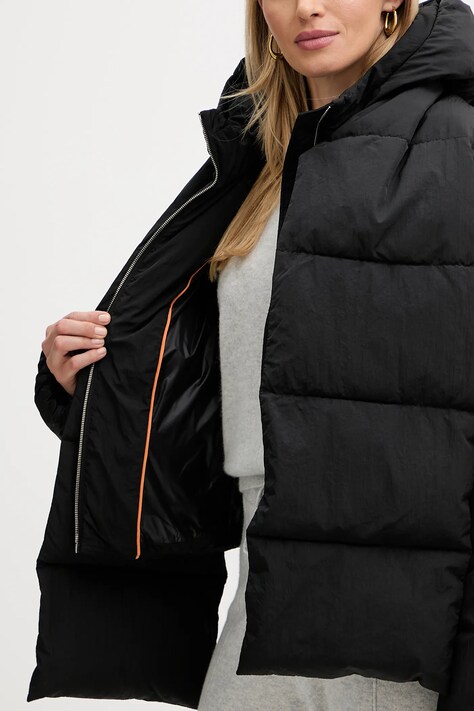 BOSS Orange kurtka kolor czarny zimowa oversize 50548028
