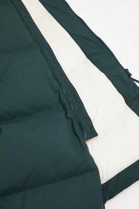 Lacoste kurtka puchowa kolor zielony zimowa BF9001