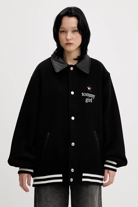 Tommy Jeans kurtka z dodatkiem wełny kolor czarny przejściowa DN0DN00093