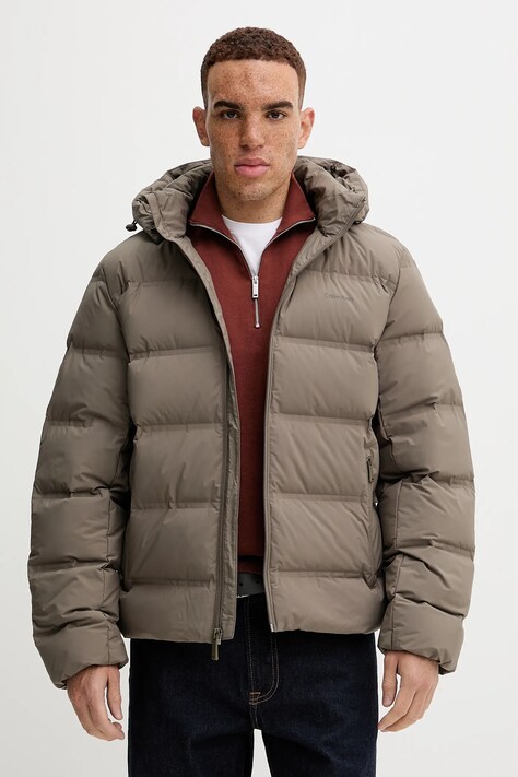 Пухено яке Calvin Klein в зелено зимен модел LV04LD517G
