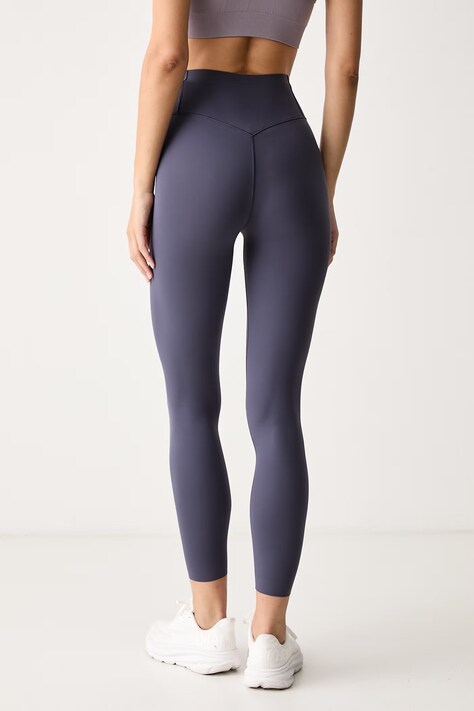 Puma Legginsy damskie Shapeluxe Tight fioletowe high waist 527463