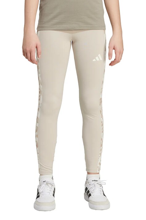 Detské legíny adidas béžová farba, s nášivkou, KC5452