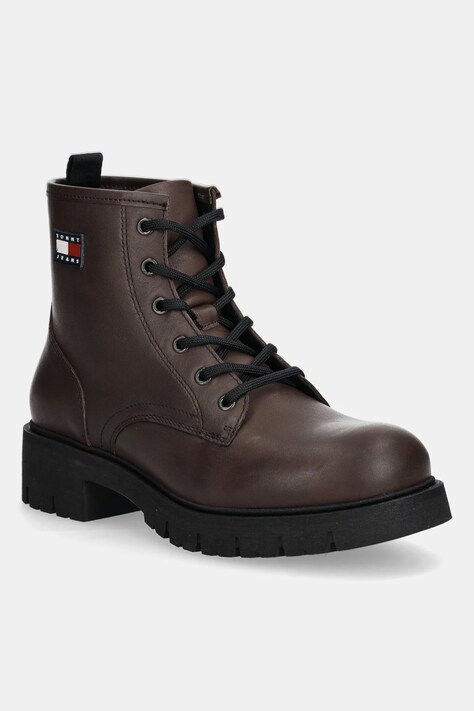 Tommy Jeans botki skórzane TJW LACE UP LEATHER BOOT damskie kolor brązowy na płaskim obcasie EN0EN02824