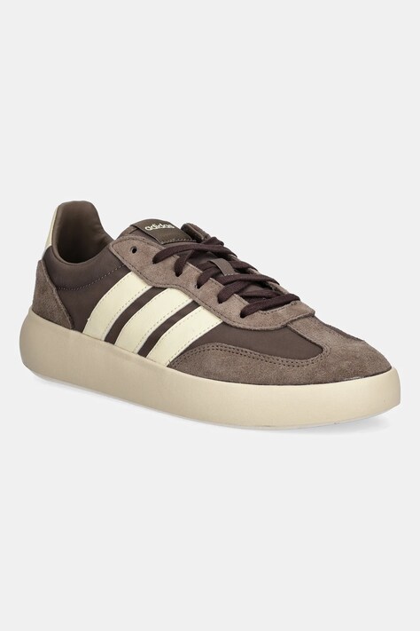 Αθλητικά adidas Barreda Decode χρώμα: καφέ, JR3519