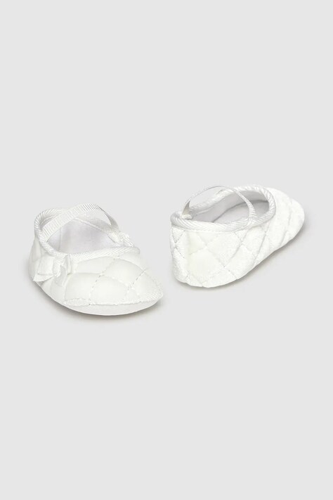 Mayoral Newborn buty niemowlęce kolor beżowy 9964