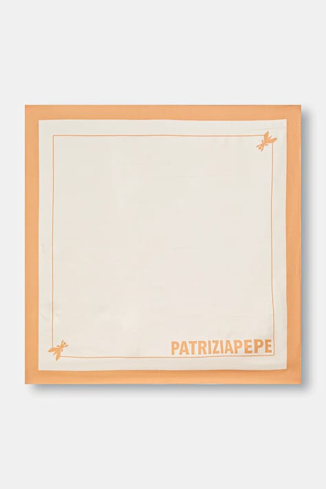 Patrizia Pepe apaszka jedwabna damski kolor beżowy wzorzysta 8F0081 A4X1