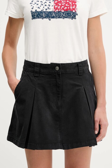 Бавовняна спідниця Tommy Jeans колір чорний mini розкльошена DW0DW21137