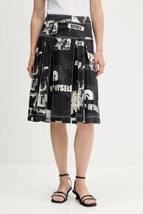 Desigual spódnica jeansowa NEWSPP kolor czarny mini rozkloszowana 25WWFW11