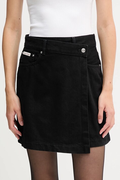 Calvin Klein Jeans spódnica jeansowa kolor czarny mini rozkloszowana LV047D777G