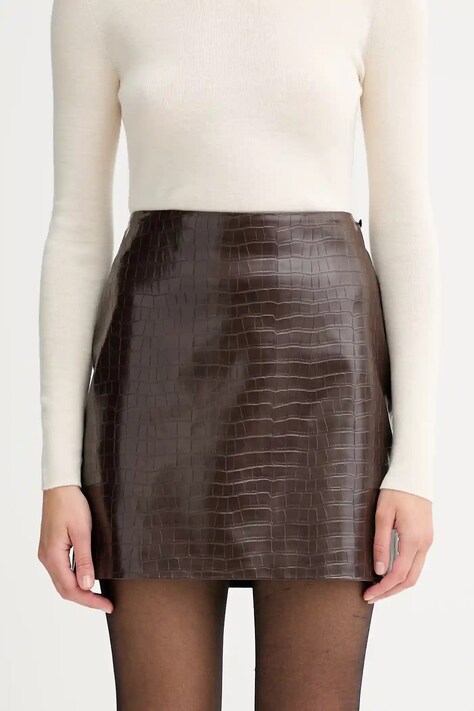 Suknja ISABELLE BLANCHE boja: smeđa, mini, širi se prema dolje, IS25FW-G031-T006