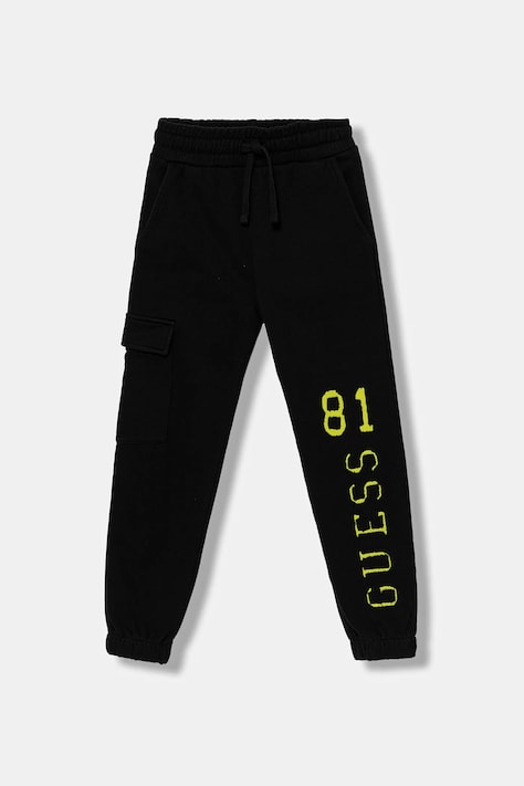 Detské bavlnené tepláky Guess čierna farba, s potlačou, L5YQ13 KAD74
