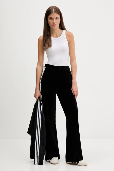 adidas Originals spodnie dresowe welurowe Velvet damskie kolor czarny szerokie high waist KF2304