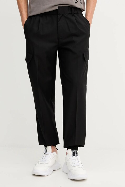 Armani Exchange spodnie męskie kolor czarny XM001208 AF12041