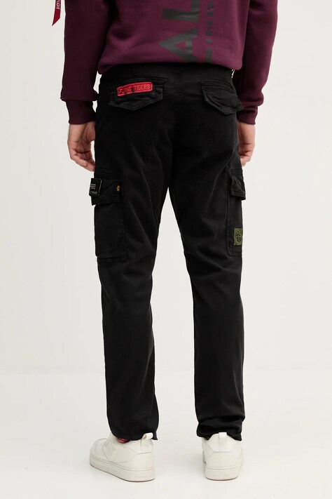 Alpha Industries spodnie męskie kolor czarny w fasonie cargo 178207.03