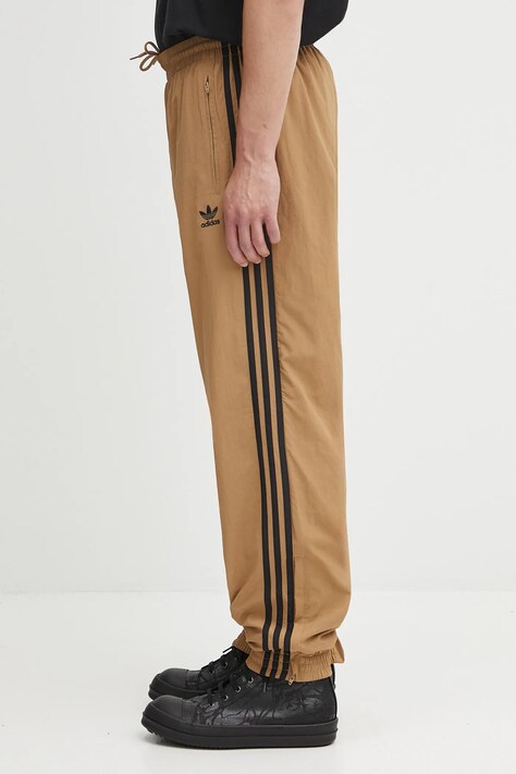 Tepláky adidas Originals Firebird Pants zelená farba, s nášivkou, JY1339