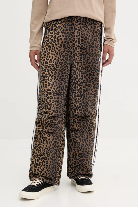 Спортивные штаны adidas Originals Leo цвет коричневый узор JV7563