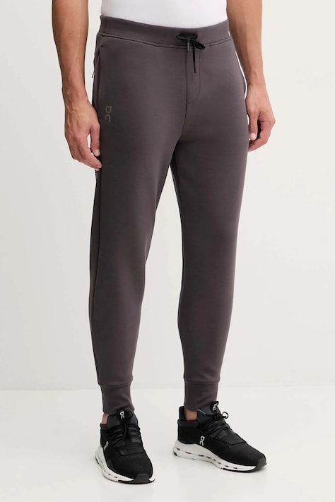 On pantaloni de antrenament Focus Tech culoarea violet, uni, 1MF30320569