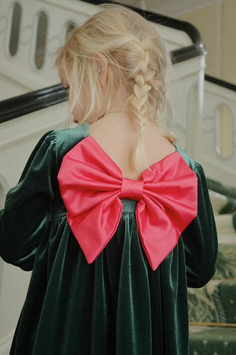 Konges Sløjd sukienka welurowa dziecięca GIA BOW DRESS GRS kolor zielony mini rozkloszowana KS104303