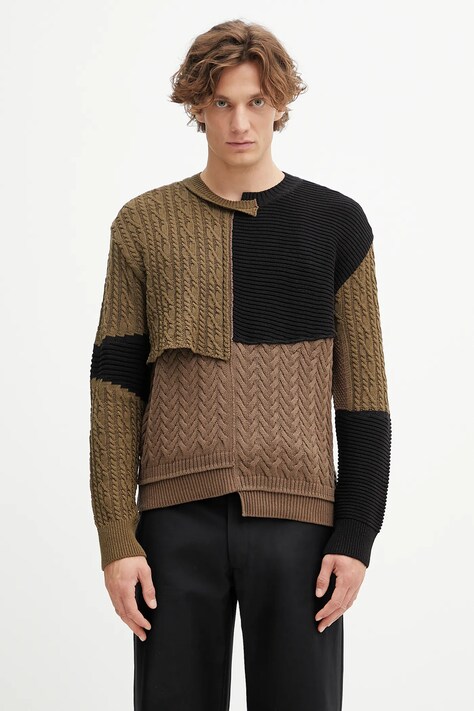 Andersson Bell sweter z wełną Patchwork Asymmetric Crewneck męski kolor zielony atb1330m