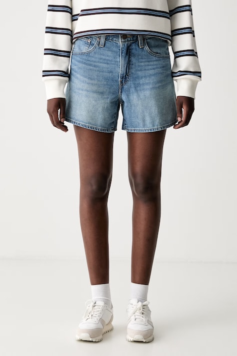 Levi's къс панталон дамски от деним CINCH MID-THIGH син с висока талия 003KI