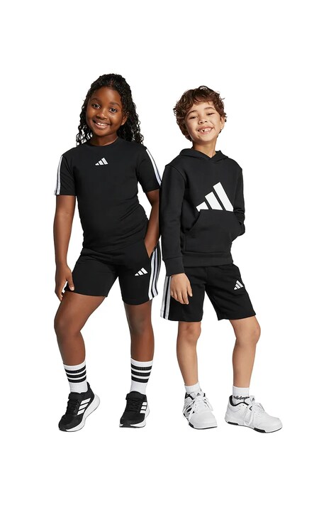 Детски къси панталони adidas в черно с апликация с регулируема талия JM0902