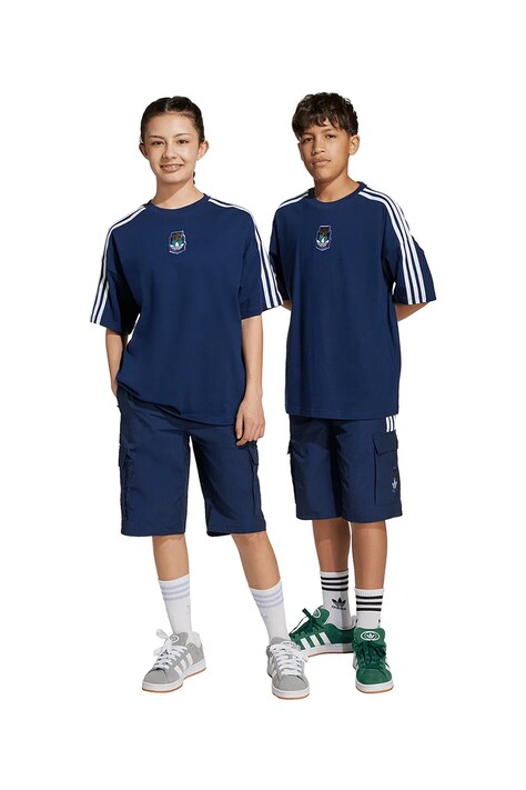 Детски къси панталони adidas Originals MINECRAFT в тъмносиньо с апликация с регулируема талия KD9833