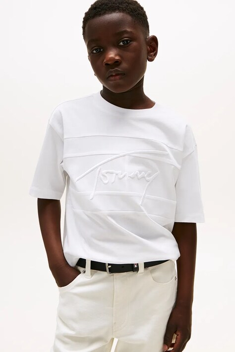 Тениска Tommy Hilfiger в бяло с изчистен дизайн KB0KB09799