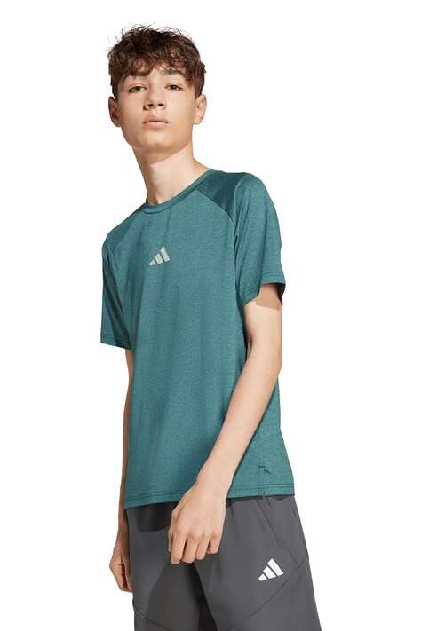 Детска тениска adidas в зелено с принт JM4324