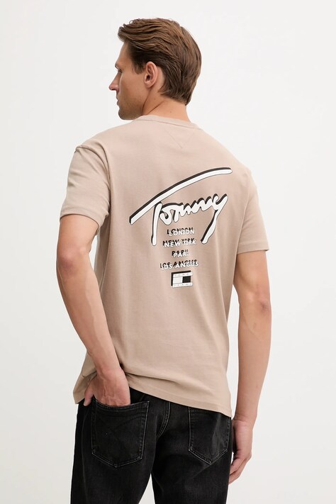 Bavlněné tričko Tommy Jeans pánské, hnědá barva, s potiskem, DM0DM22120