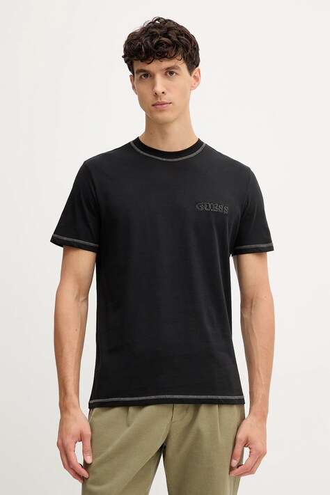 Памучна тениска Guess в черно с апликация U5RI01 KCAM1
