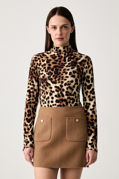Lola Casademunt Longsleeve damski bawełniany z elastanem beżowy LF2615041