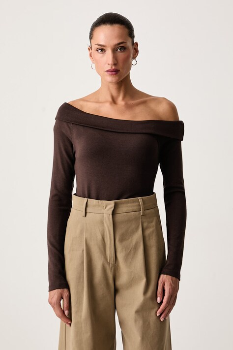Levi's Majica z dolgimi rokavi ženska z modalom CLARA RIB OFF SHOULDER LS rjava 008ST
