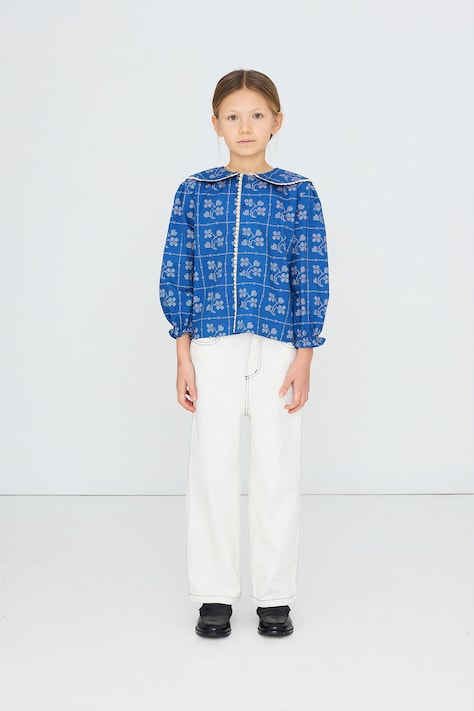 Tinycottons Блуза за деца от памук DOTS FLOWERS BLOUSE синя на цветя AW26-220