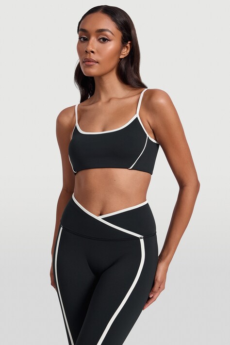 BetterMe Biustonosz do jogi Contrast czarny BRA00037