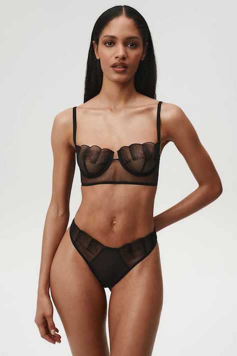 Undress Code στρινγκ γυναικεία δαντελένια Siren Call μαύρα 1324