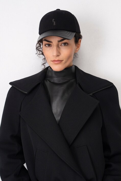 RUSLAN BAGINSKIY Cappello da baseball da donna in lana nero BSB033-W-PWRB