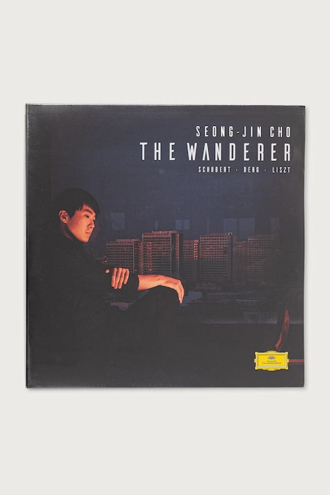 Black Moon THE WANDERER SEONG-JIN CHO