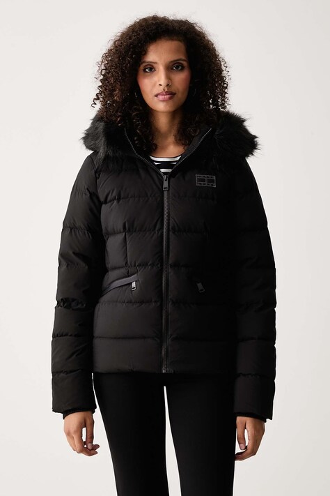Tommy Jeans Páperová bunda dámska čierna DW0DW23409
