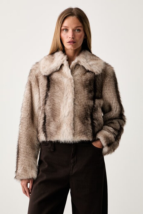 Twinset коротка куртка жіноча бежева 262TP2240