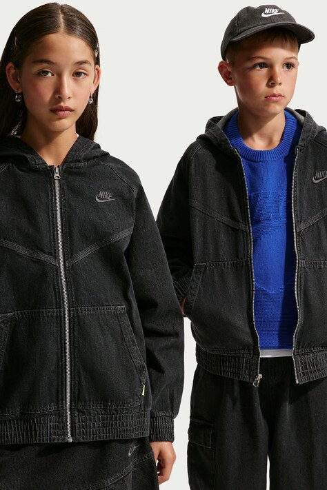 Nike Kurtka dziecięca bawełniana Nike Sportswear Collection czarna IF2306