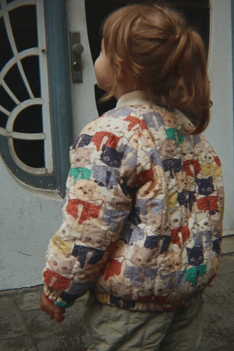 Konges Sløjd Bomber dětský JUNO PRINTED BOMBER JACKET béžový KS105731