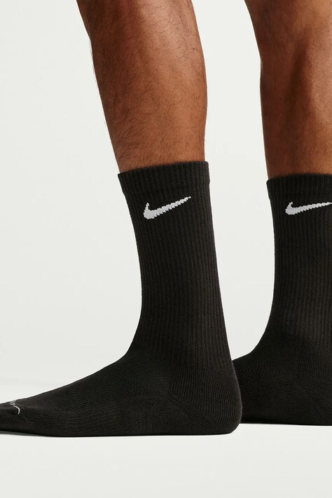 Nike Sportswear Skarpety z bawełną Everyday Elevated 3-pack czarne HQ4335.902