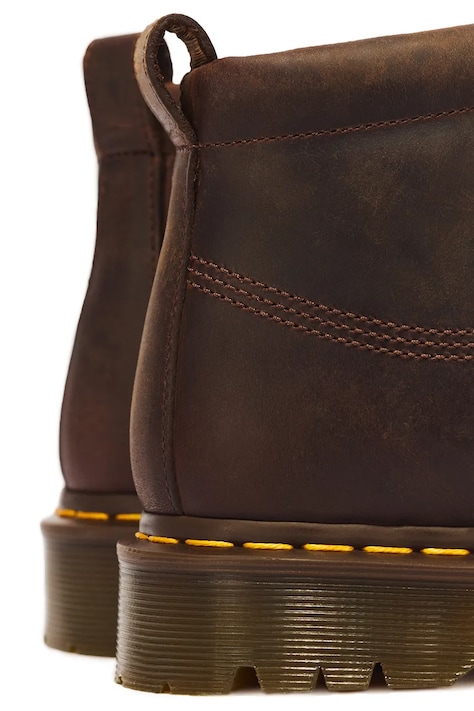 Dr. Martens Trzewiki damskie nubukowe Lowell Chukka brązowe DM43350201