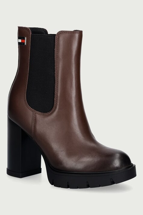 Tommy Jeans Stivali alla caviglia da donna in pelle TJW CHELSEA HIGH HEEL BOOTS marrone EN0EN03112