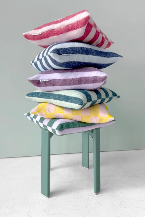 Maison Deux Poszewka na poduszkę dekoracyjna wełniana Candy Wrap XL