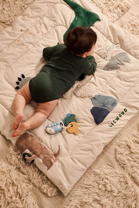 Liewood Igralna podloga otroška Bernet Dino Plush Activity Blanket bež LW21207