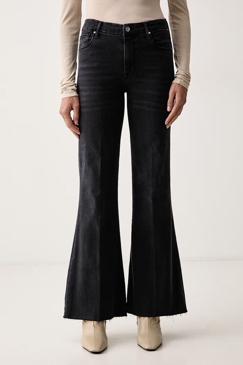 Marella Traperice za žene MLSWLCROP crne 2623186094200